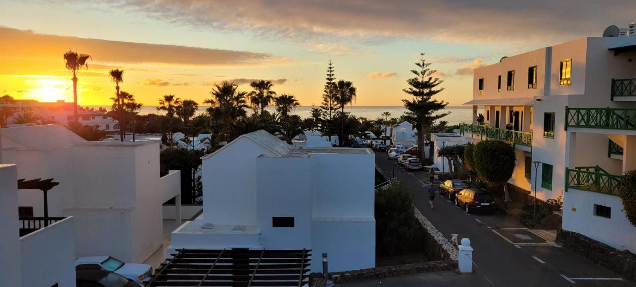 Ferienwohnung Casahost Bastian Boutique II Seaview Costa Teguise Exterior foto