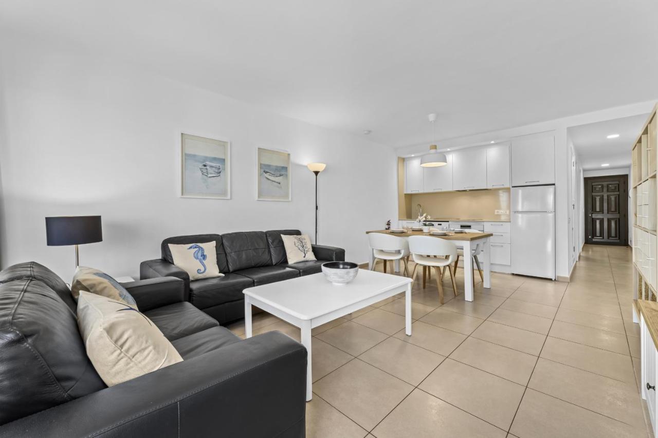 Ferienwohnung Casahost Bastian Boutique II Seaview Costa Teguise Exterior foto