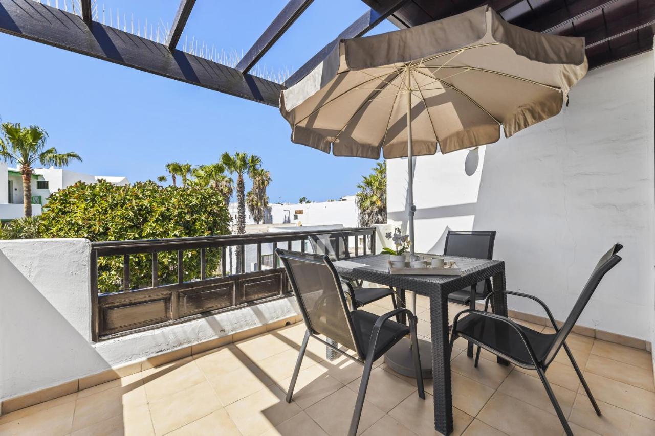 Ferienwohnung Casahost Bastian Boutique II Seaview Costa Teguise Exterior foto