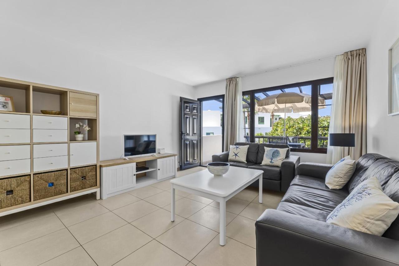 Ferienwohnung Casahost Bastian Boutique II Seaview Costa Teguise Exterior foto